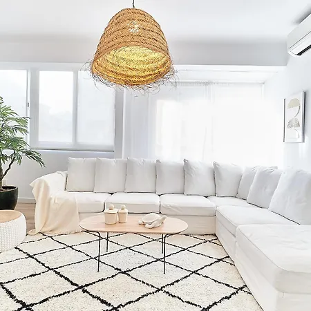 Apartamento & *